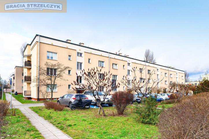 Mieszkanie Sprzedaż  Wola Obozowa 8
